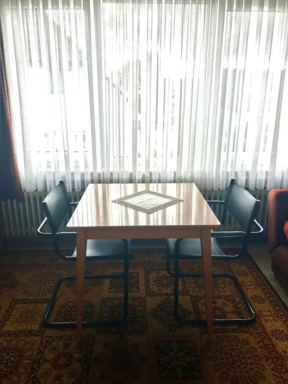 Pension Falter — 4