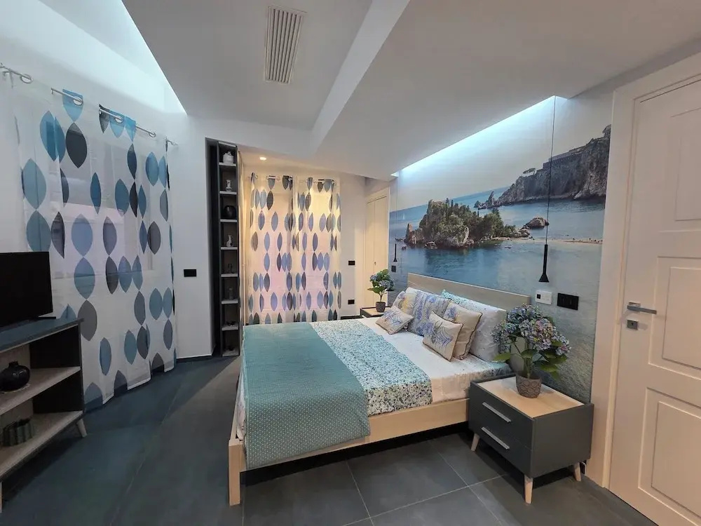 Luxury Suite