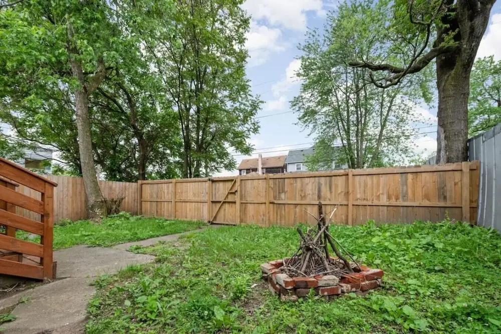 590 Newly Remodeled 4 Bedroom - Downtown