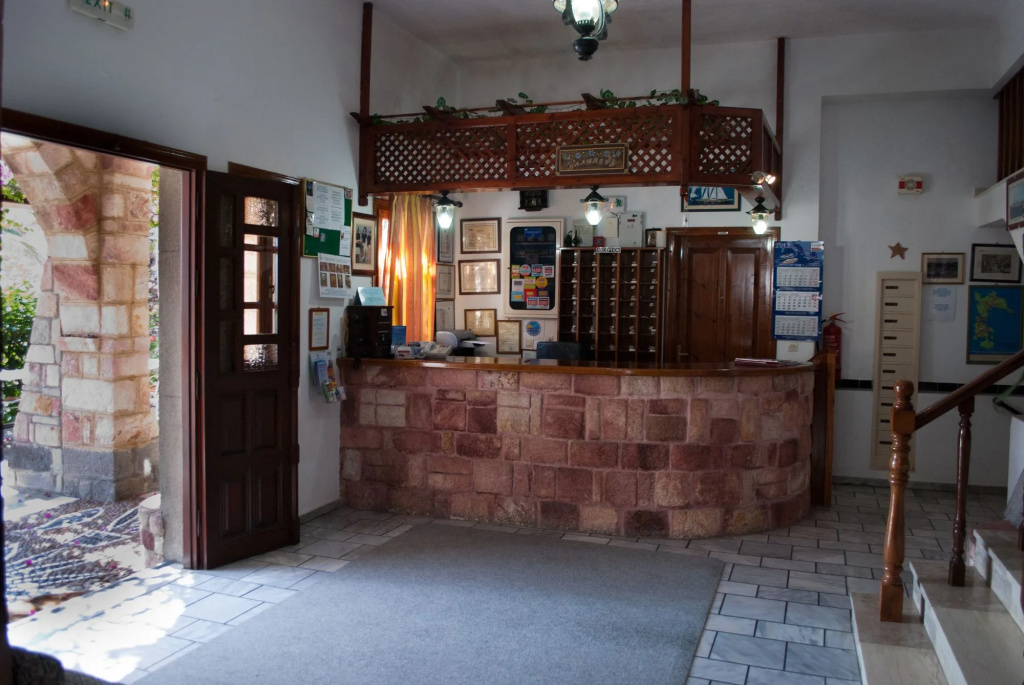 Asteri Hotel