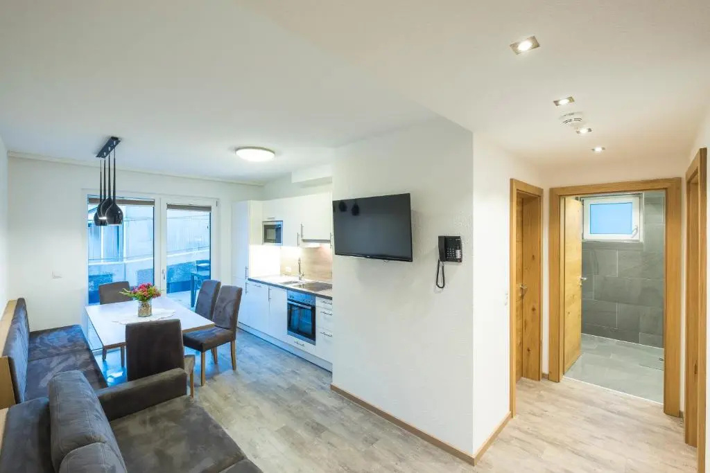 1 Bedroom Apartment with balcony