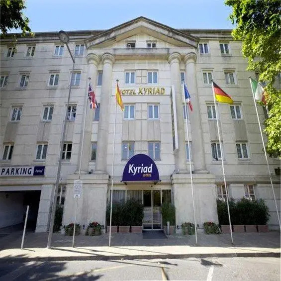 Kyriad Montpellier Centre - Antigone - Chambres