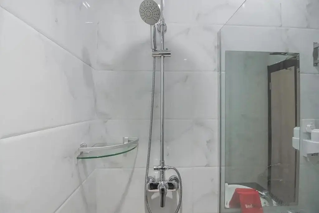 RedDoorz Premium near Grand Batam Mall - Chambres