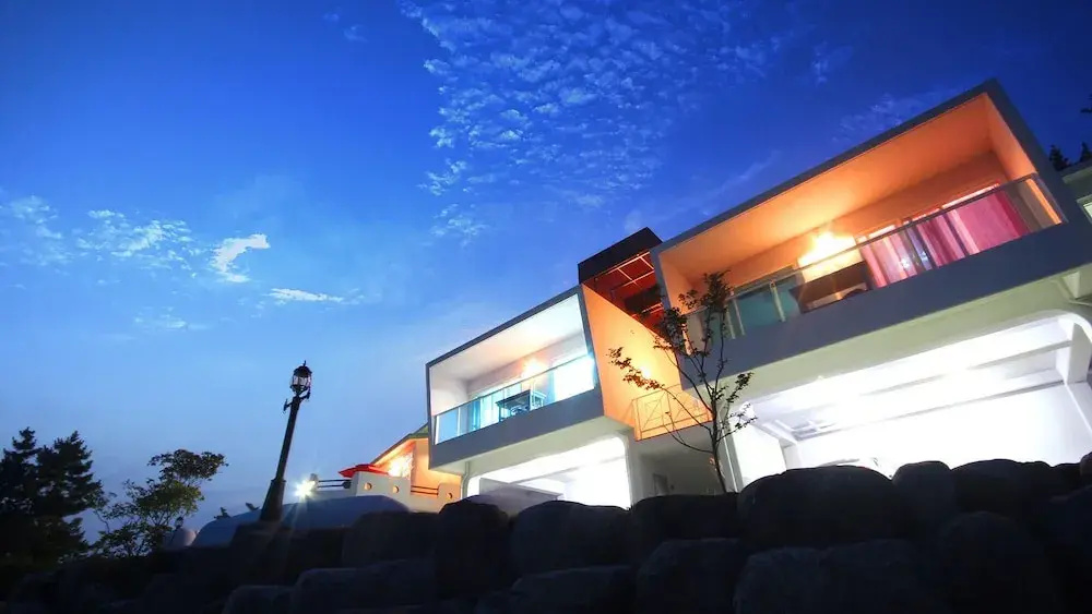 Namhae Blue & White Pension