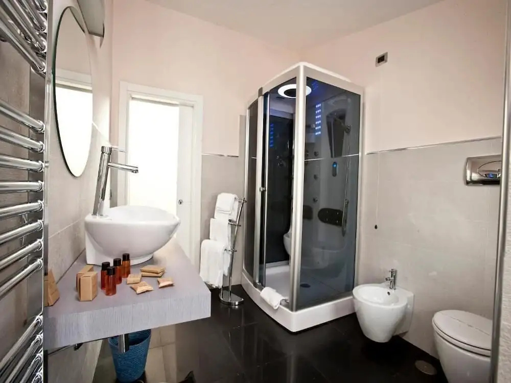 Suite with balcony