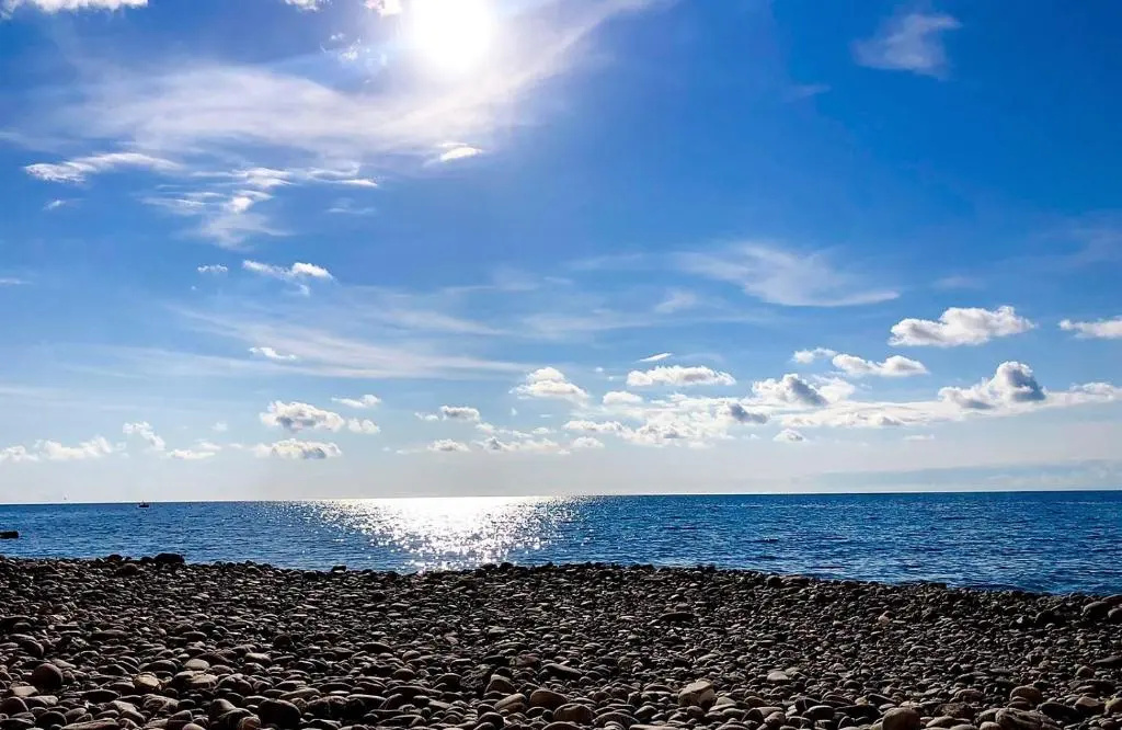 Beach & Waterfront
