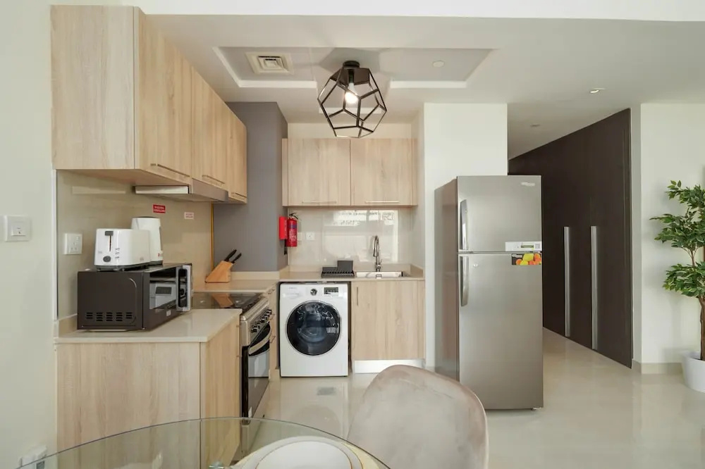 Lux BnB I AG Tower I Canal Views