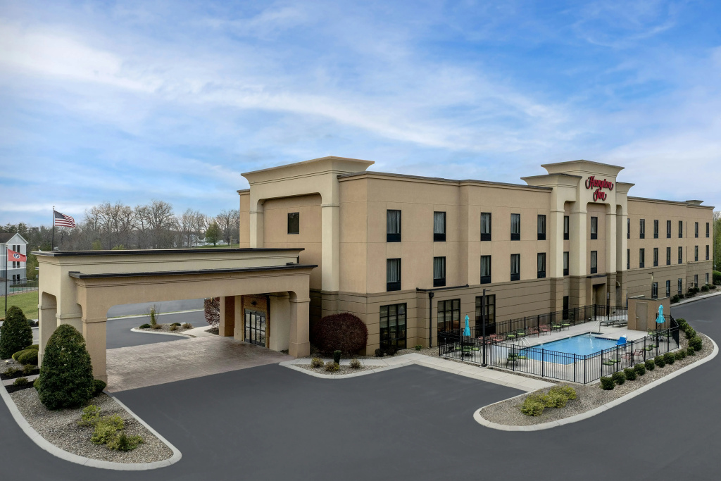 Hampton Inn Crossville