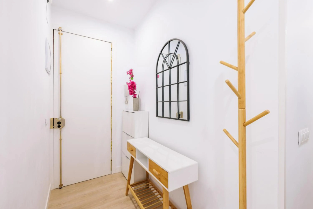 Madrid center 2 bedrooms quiet apartment