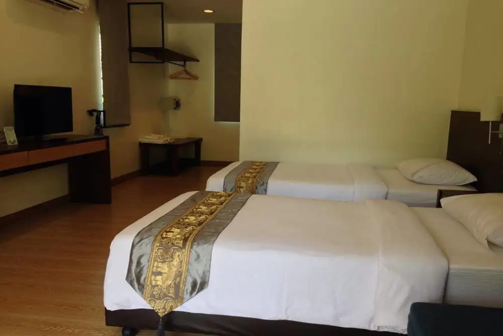 Baan Klang Aow Beach Resort - Chambres