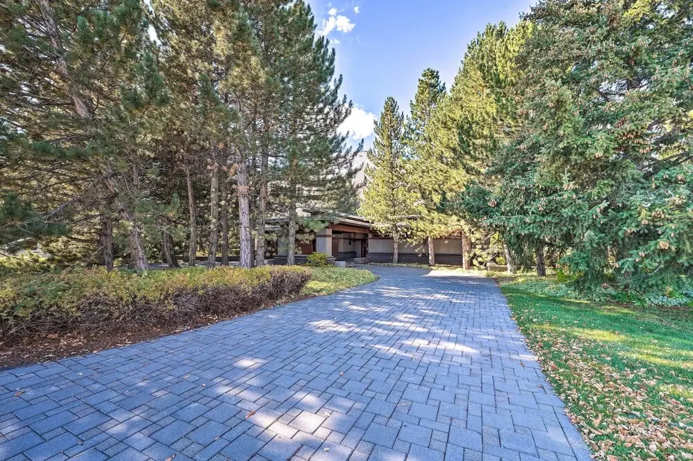 Sun Valley Estate w/ Private Pool, Theater & Gym