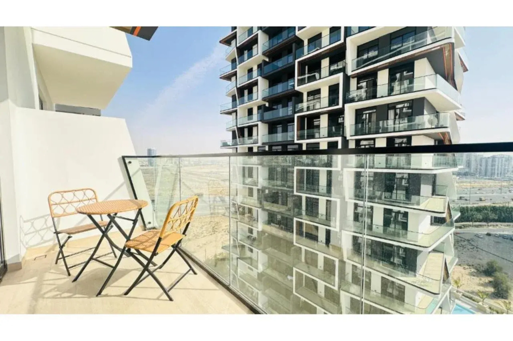 OYO 1292 Home Fully Furnished 1bed Apt @JVC