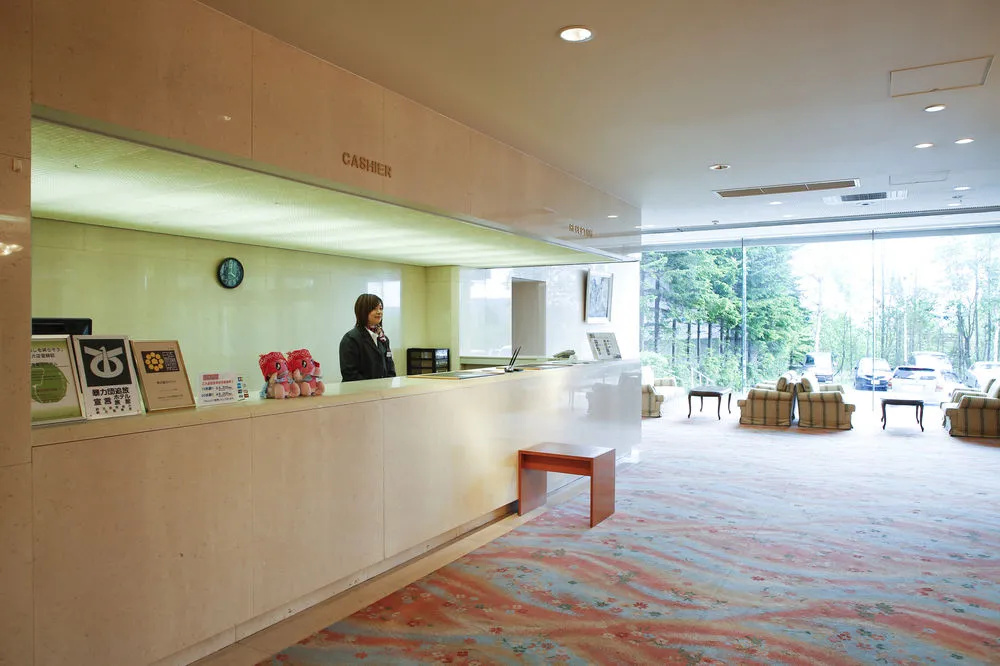 Lobby & Reception