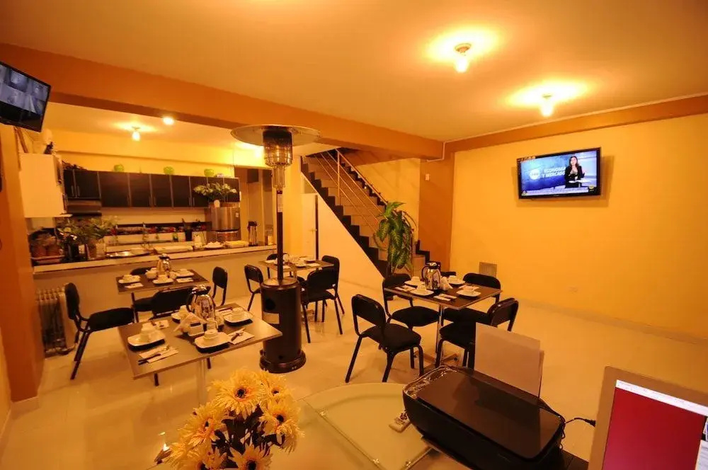 Hotel photo 12