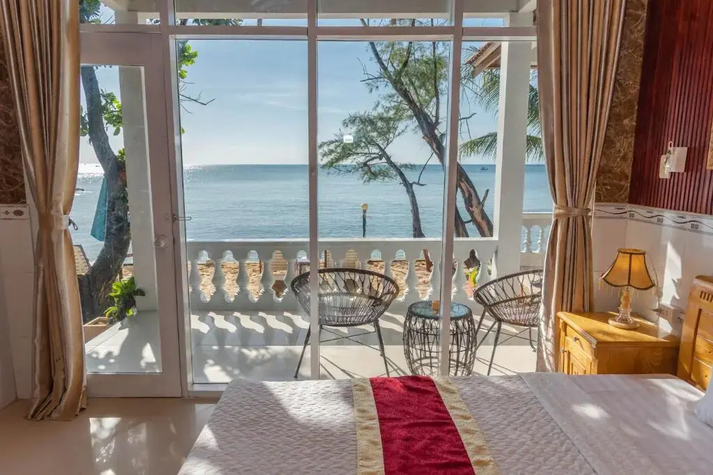 Bungalow with sea view