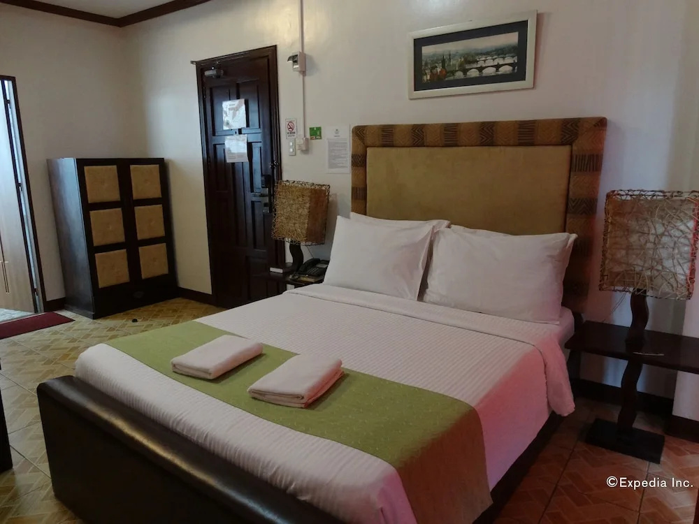 Ambassador Suite with balcony