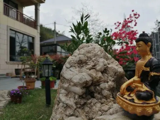 Yiduoyunxia Inn
