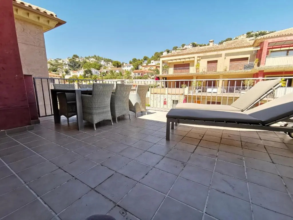 Beautiful penthouse with 3 pools