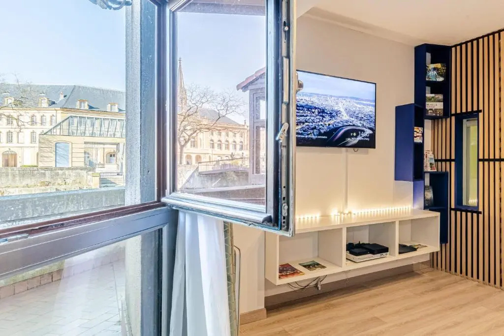 Afficher la photo 7 — Suite "comme à Venise" vue sur Metz Opéra avec parking inclus