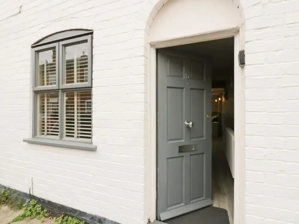 5 Bull Street