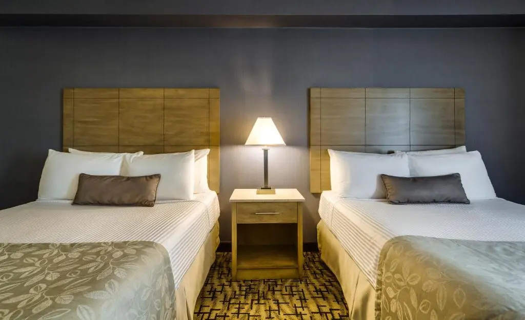 Monte Carlo Inn Oakville Suites - Chambres