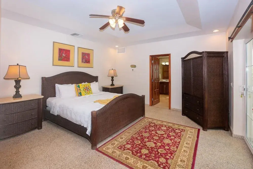 Lawson Rock - Parrotfish 106