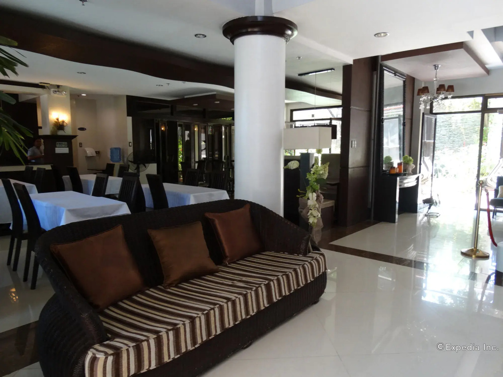 Peridot Suites - фото 4
