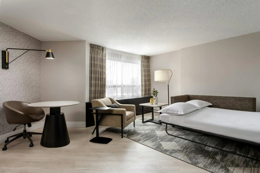 Sheraton Montreal Airport Hotel - Général