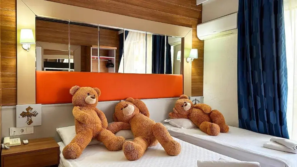 Трёхместный номер Standard в Club Hotel Anjeliq