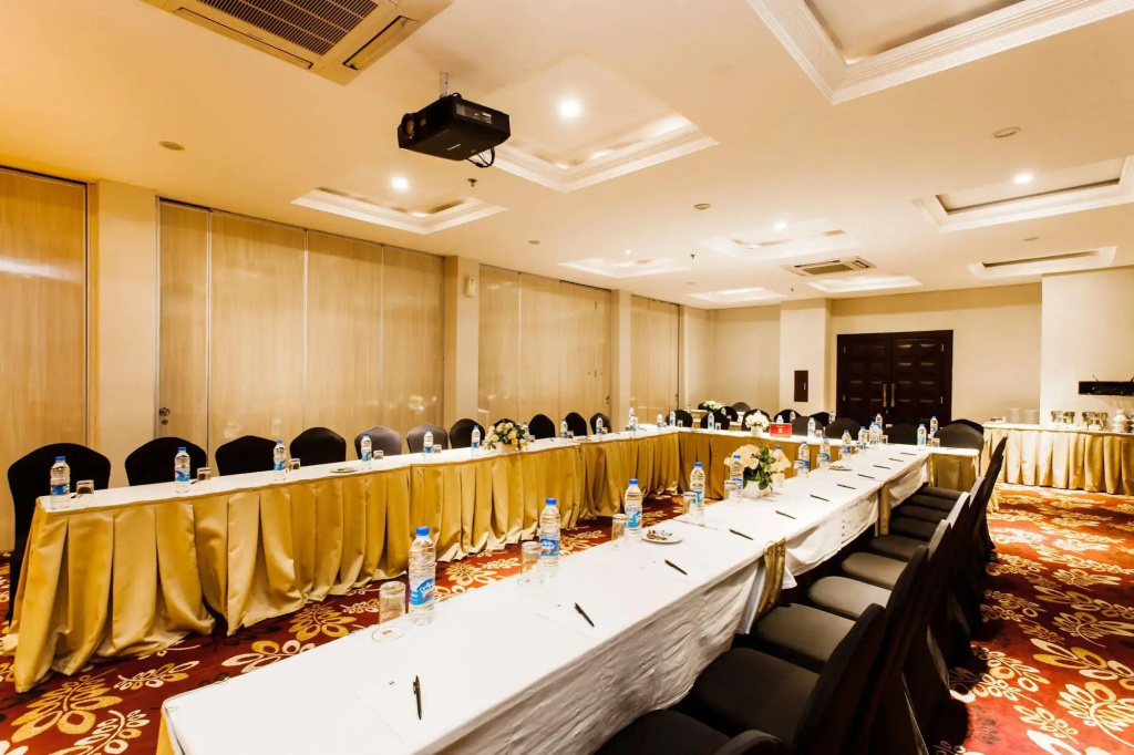 Hotel photo 13