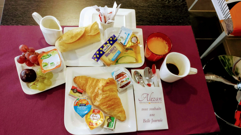 Alezan Hotel - Général