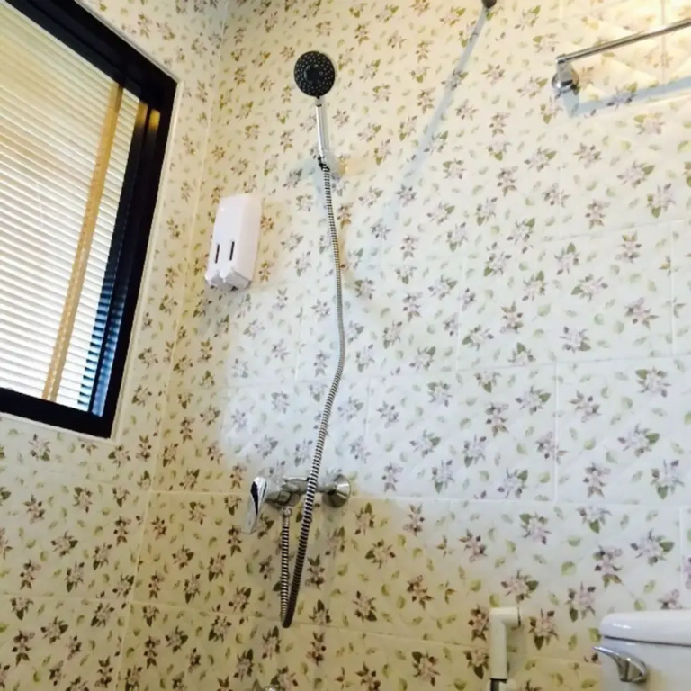 Montra Nakhon Guesthouse - Chambres