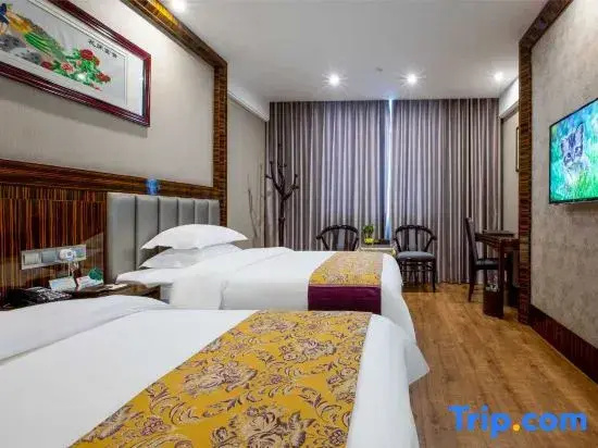 Standard room with city view