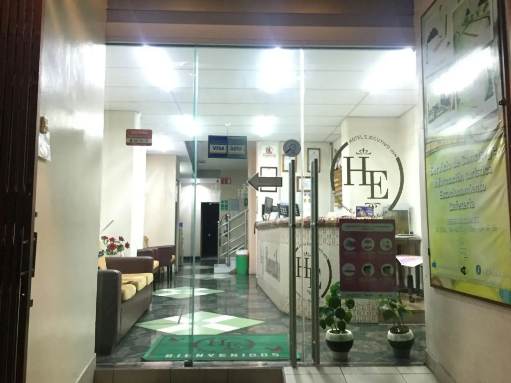 Hotel photo 2