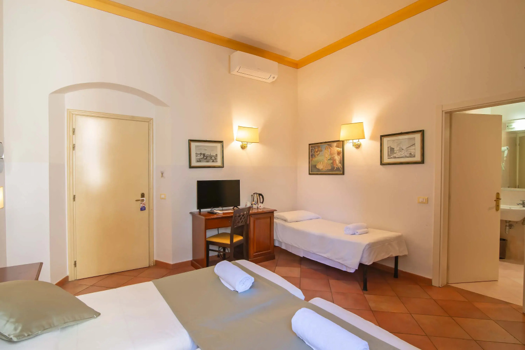 Hotel photo 30