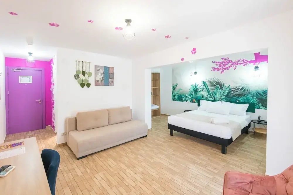 Premium room