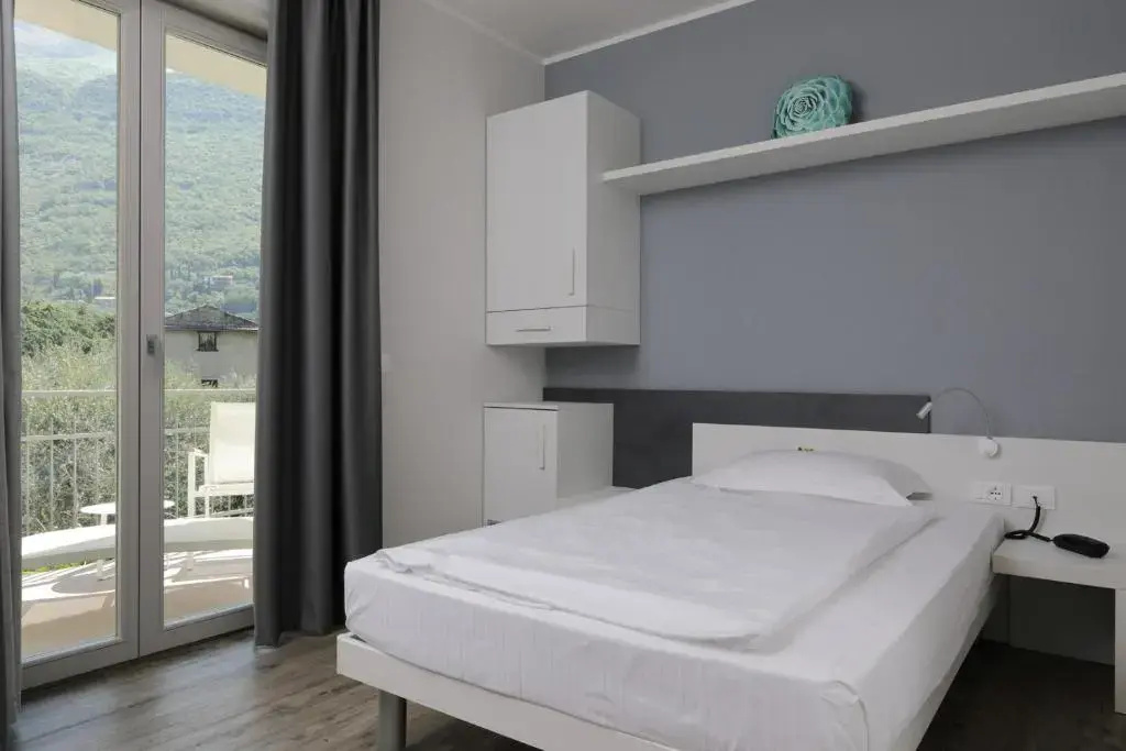 Standard Single room with balcony
