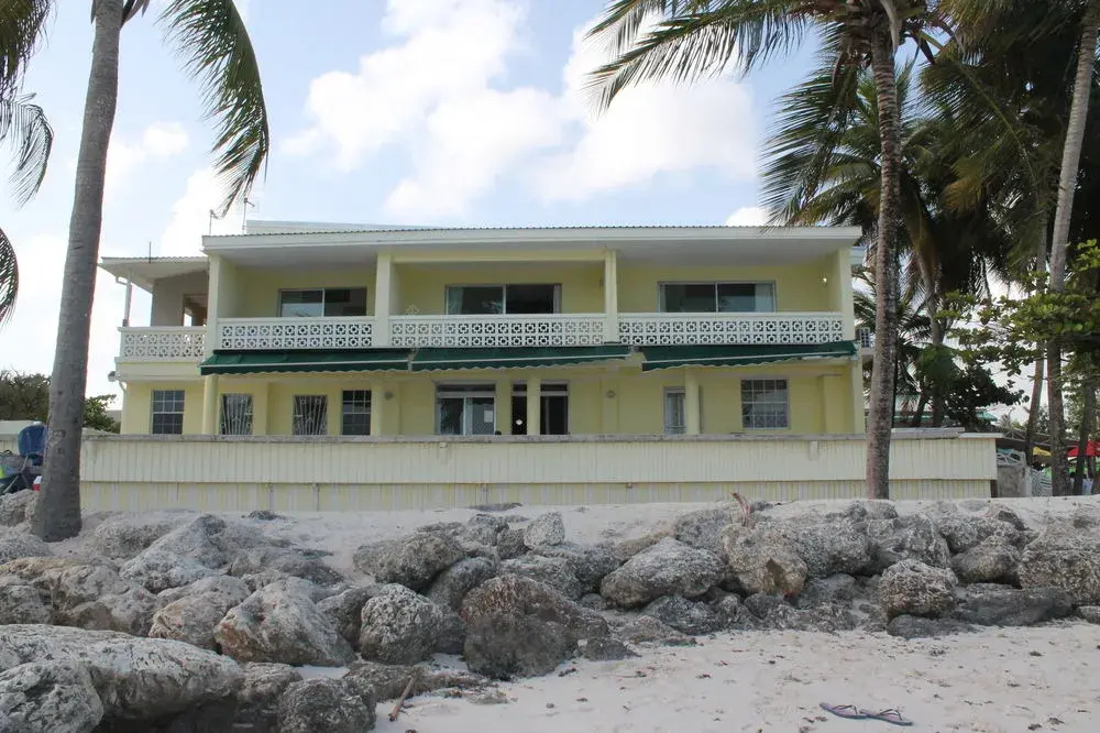 Chateau Blanc Apartments on Sea