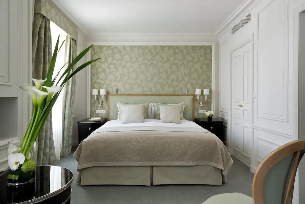 Hôtel San Régis 57