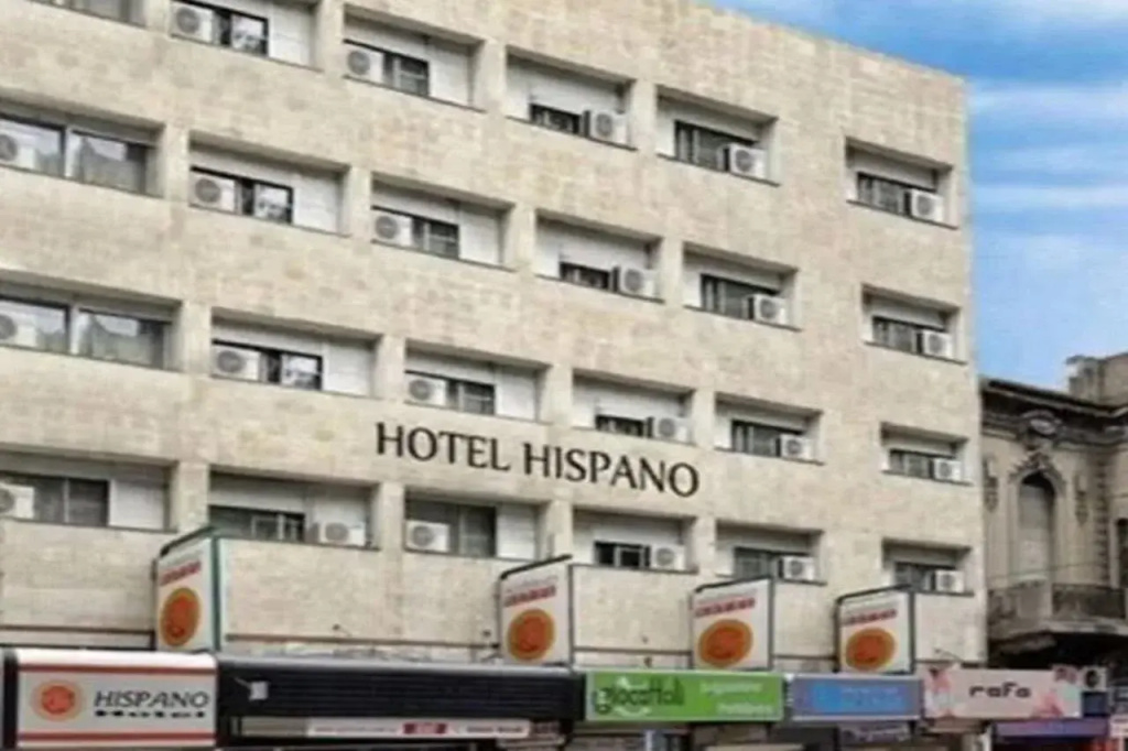 Hispano Hotel — фото