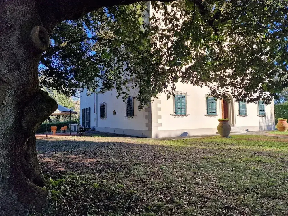 Eighteenth-century Tuscan Villa Tricolle