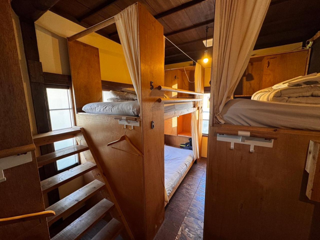 Roku Hostel Hiroshima