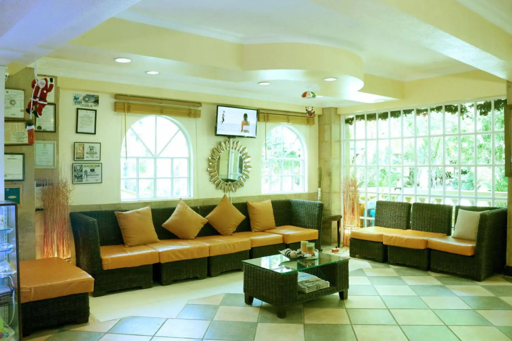 Paradise Garden Resort Hotel & Convention Center