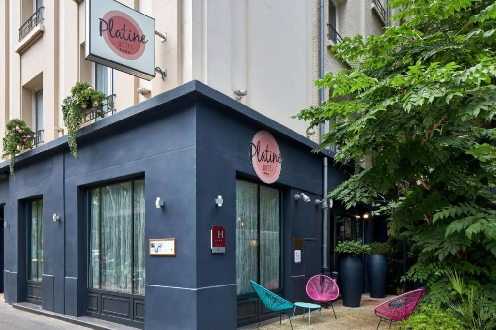 Platine Hotel — фото