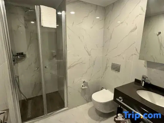 Grand Sapphire Luxury Studio Residence- Aleysim