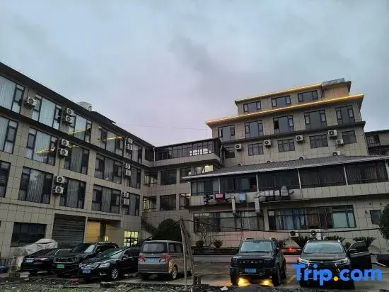 Jinshan Hotel