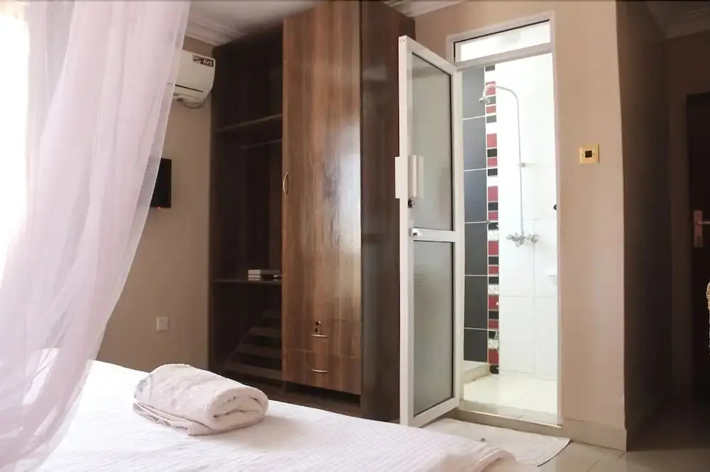 Shalom Hotel — фото 4