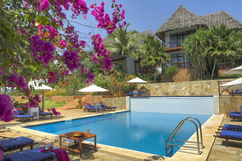 Sultan Sands Island Resort