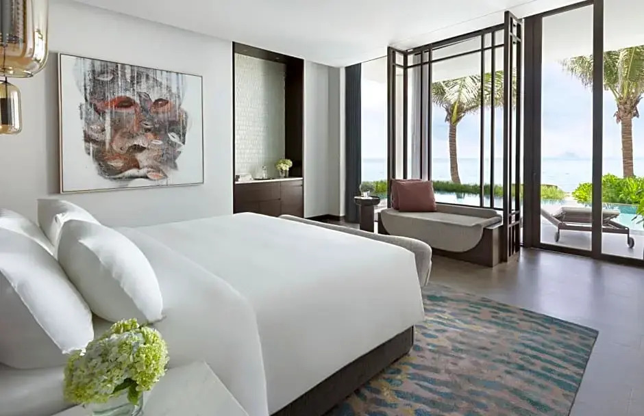 Вилла с бассейном с 4 комнатами oceanfront в Villa Le Corail, A Gran Melia Hotel
