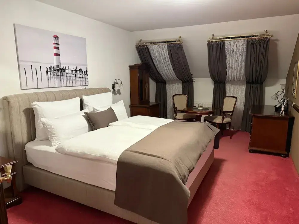 Comfort room